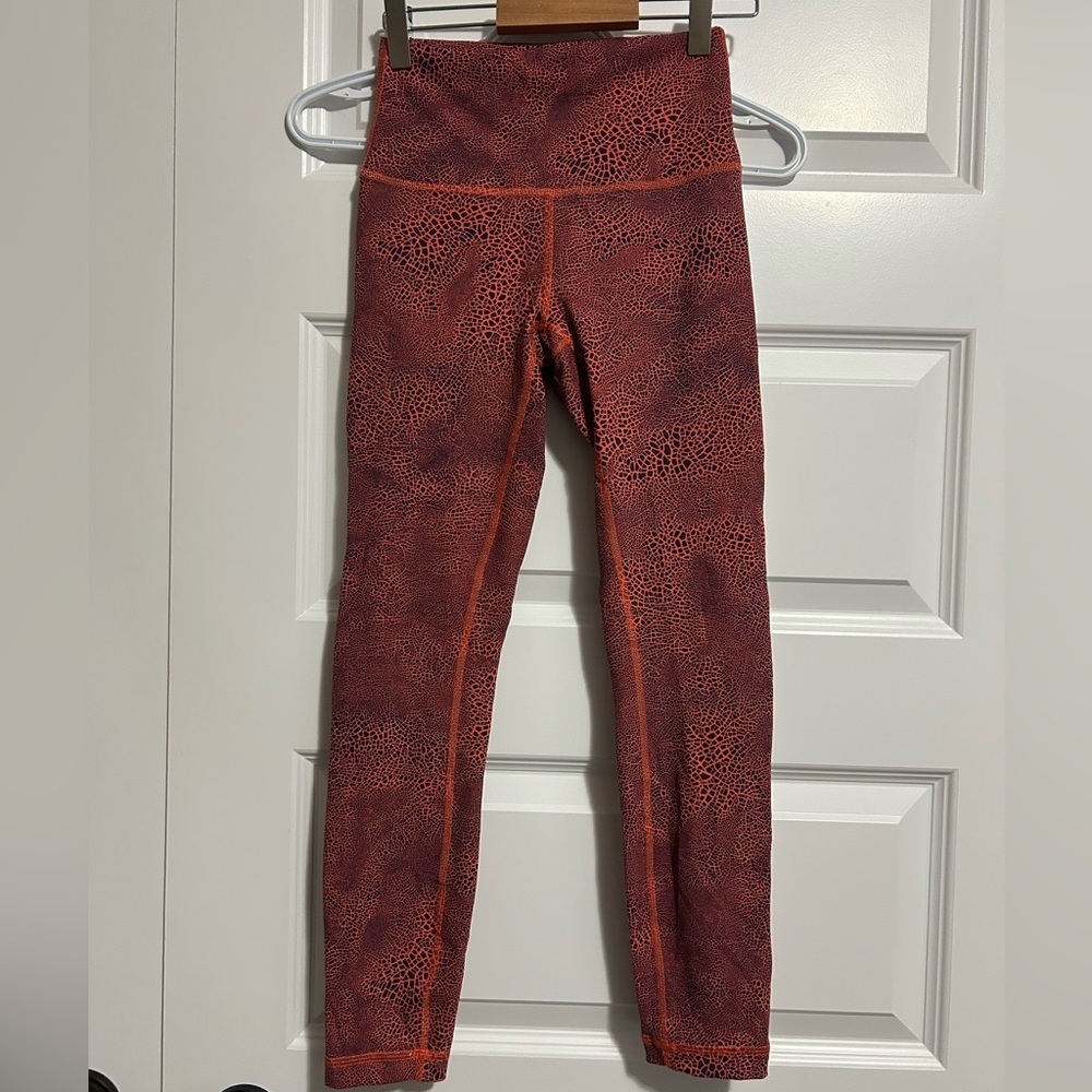 Lululemon Wunder Train HR Size 4 Orange Crackle Glaze